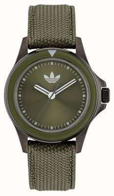 Adidas Expression one cadran vert bracelet en nylon vert AOFH23017