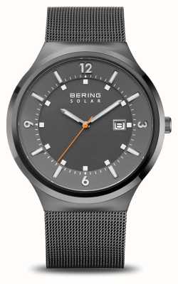 Bering Montre solaire pour homme (42 mm) avec cadran gris / bracelet en maille d'acier inoxydable gris 14442-077