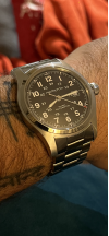 Customer picture of Hamilton Champ kaki automatique (42 mm) cadran noir / bracelet en acier inoxydable H70515137